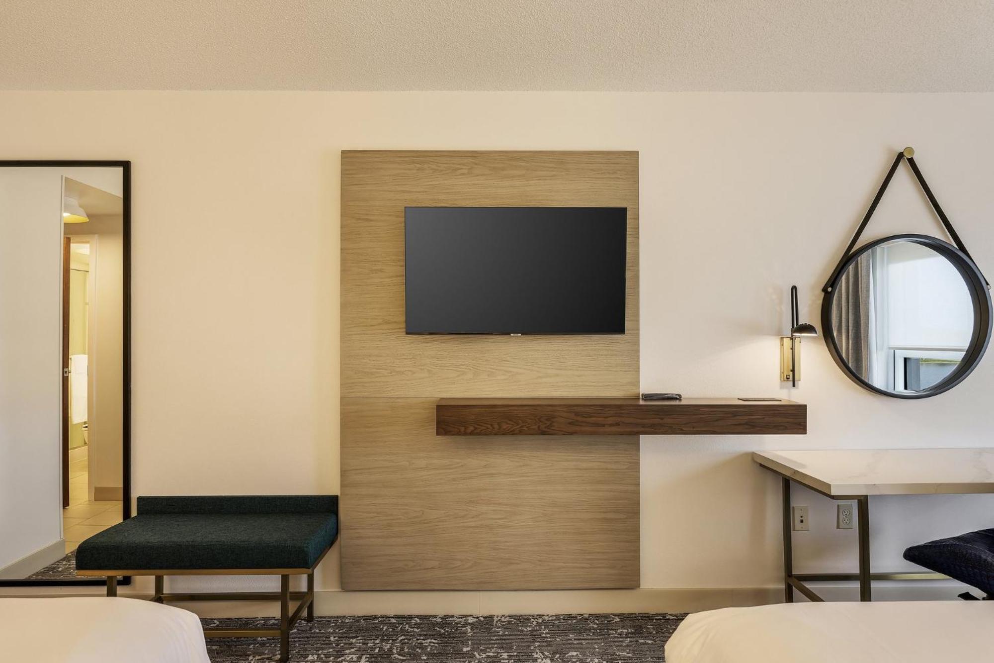 Hotel Crowne Plaza Ft Myers Gulf Coast By Ihg à Fort Myers Extérieur photo